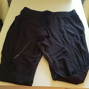 Women's So jogger pants size L